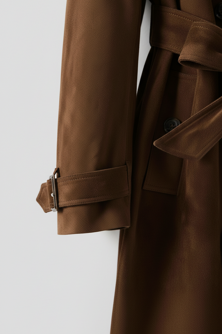 CHARLOTTE - Suede leather trench coat detail on sleeve