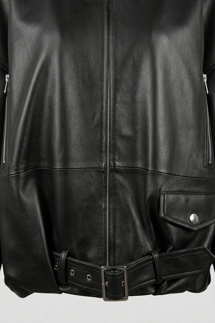 DELILAH - Black leather jacket, close-up on front details and belt