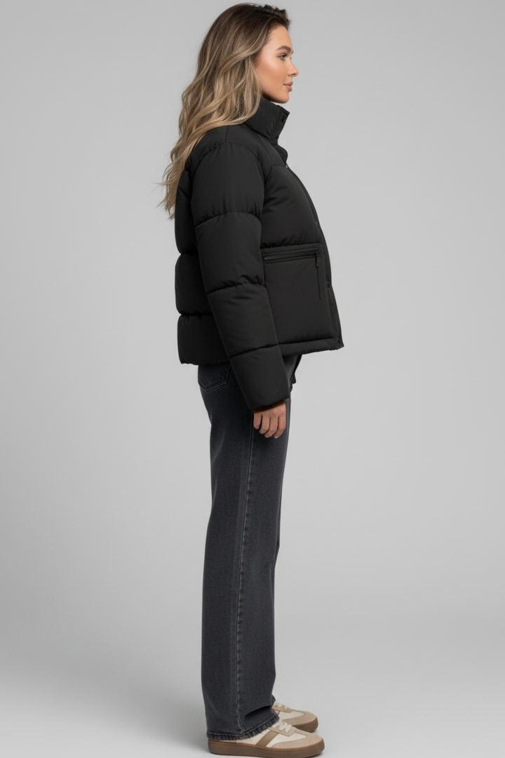 Dalvyn women’s puffer jacket – lightweight cotton parka with modern warmth, sleek fit, and soft volume for effortless winter chic.