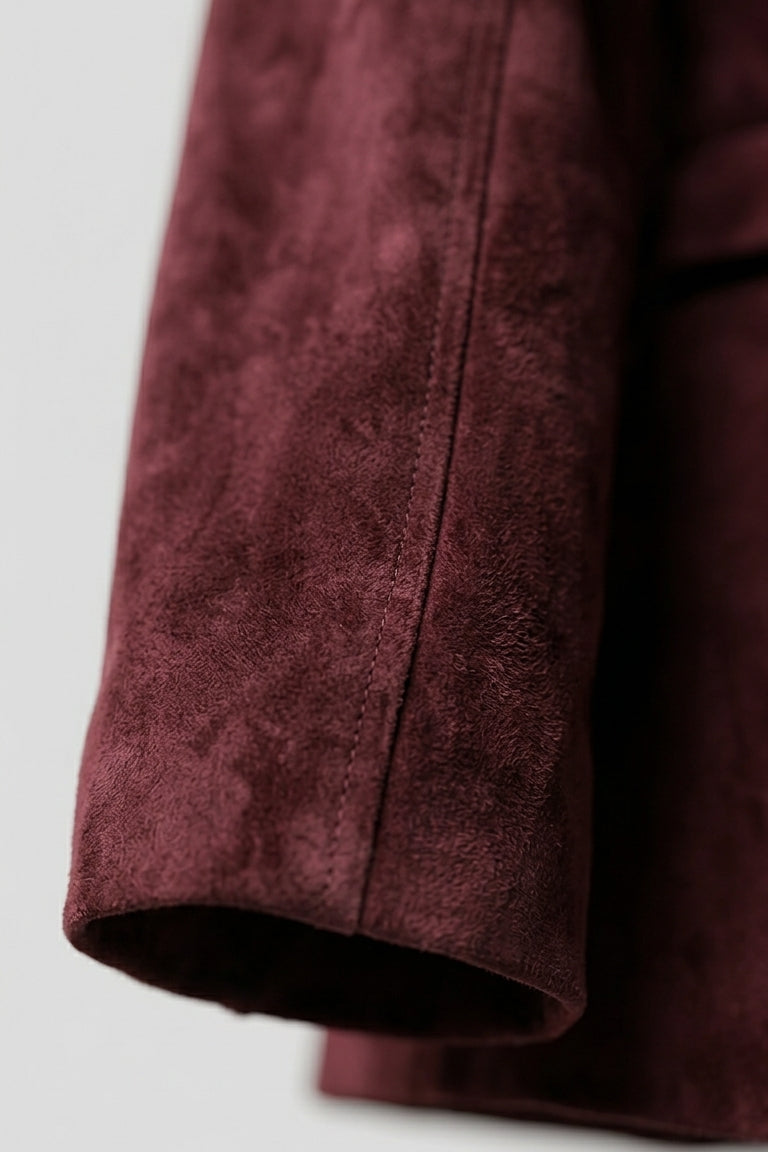 HADLEY - Burgundy suede blazer, close-up on collar and lapel, premium material