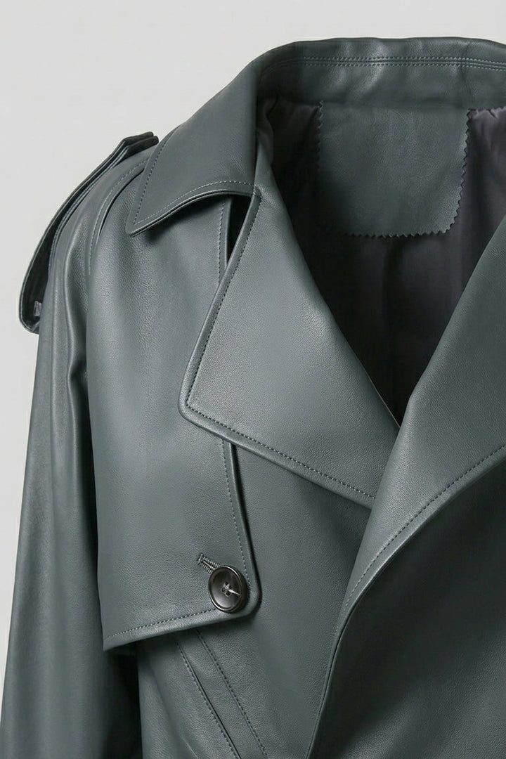 HARMONY - Sheepskin Leath jacket, close-up of collar and lapel