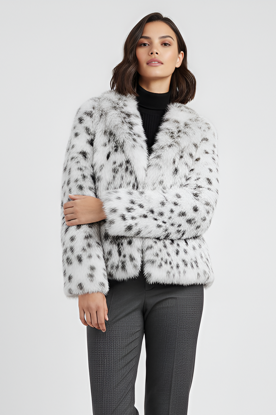 KAELYN – Leopard Faux Fur Coat Silver Frost