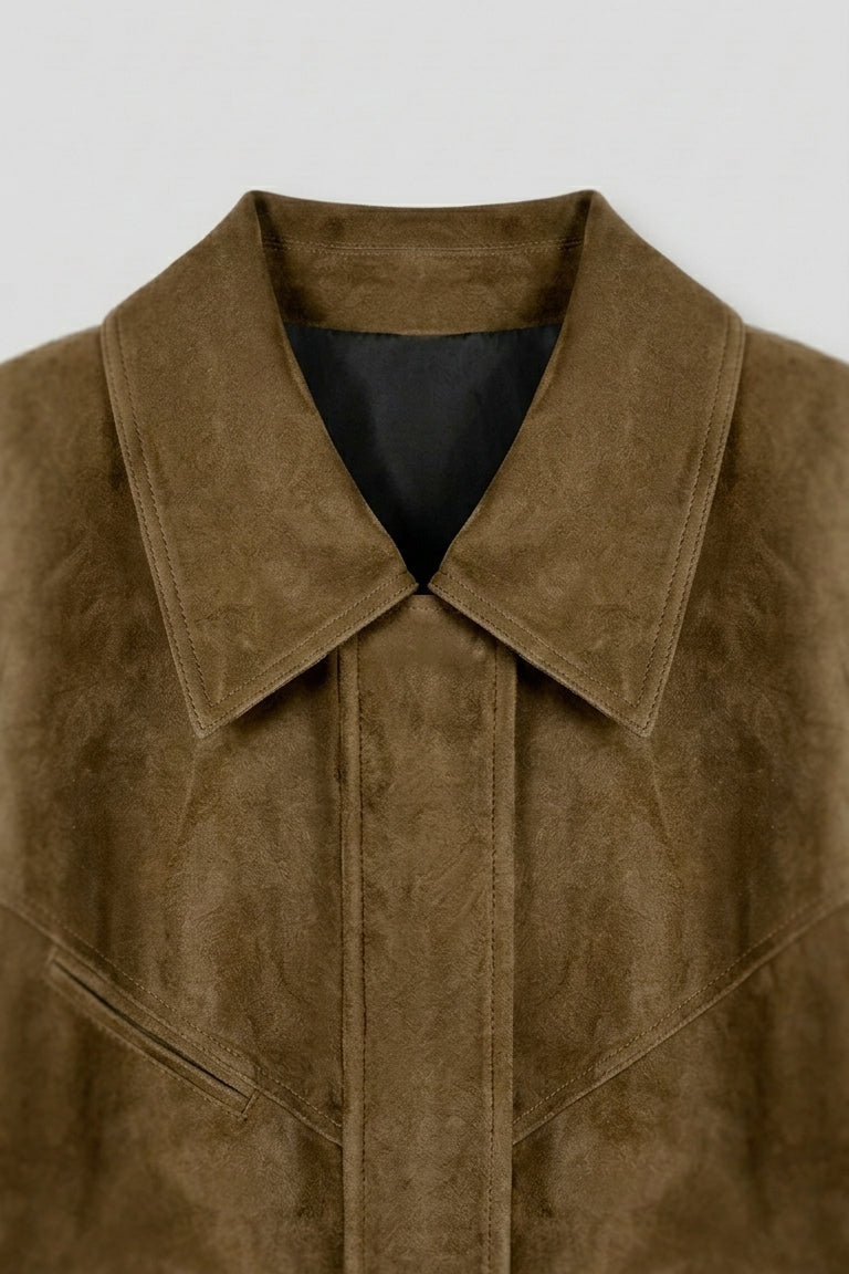 SIENNA - Jacket Collar Detail