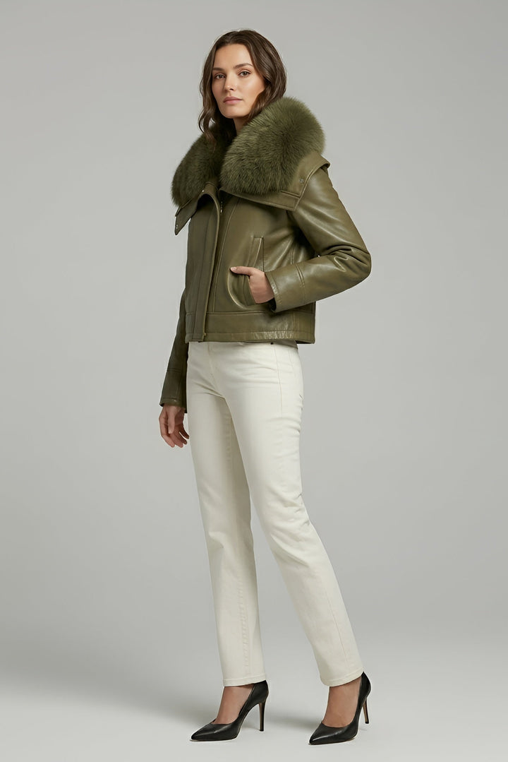 WAVERLY - Green leather jacket with fluffy fur collar, side view