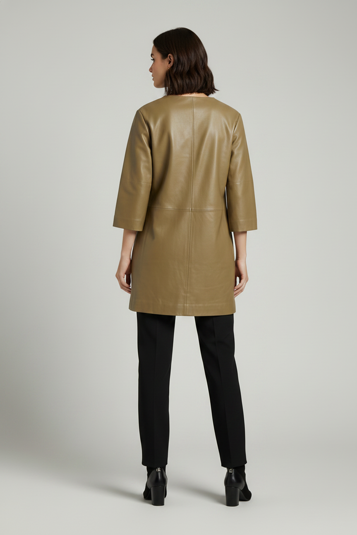 AUDREY - Loose Long Leather - elegant relaxed leather, rear view