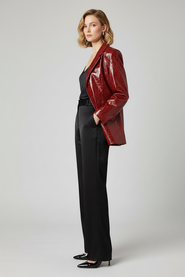 CAMIDEN - Cropped Patent - glossy sleek, side profile view