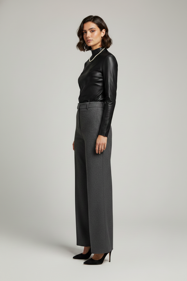Daphne - Fitted Stretch L - black fitted luxury