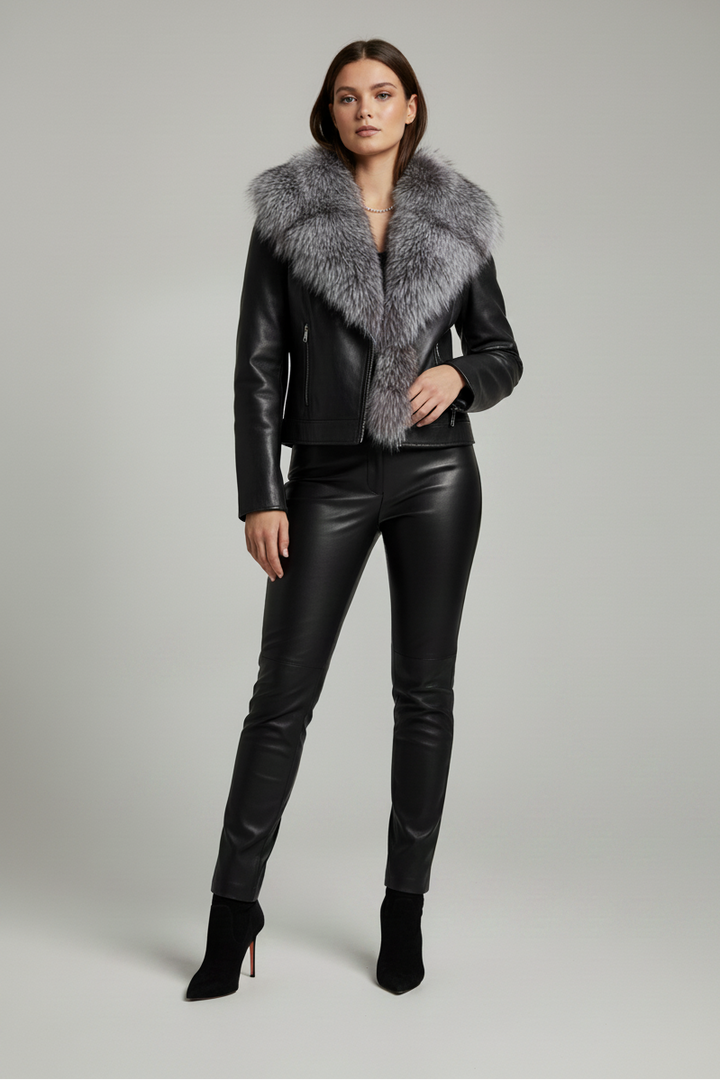 DELTA - Sable Fur Collar - Luxurious, soft, elegant relaxed view