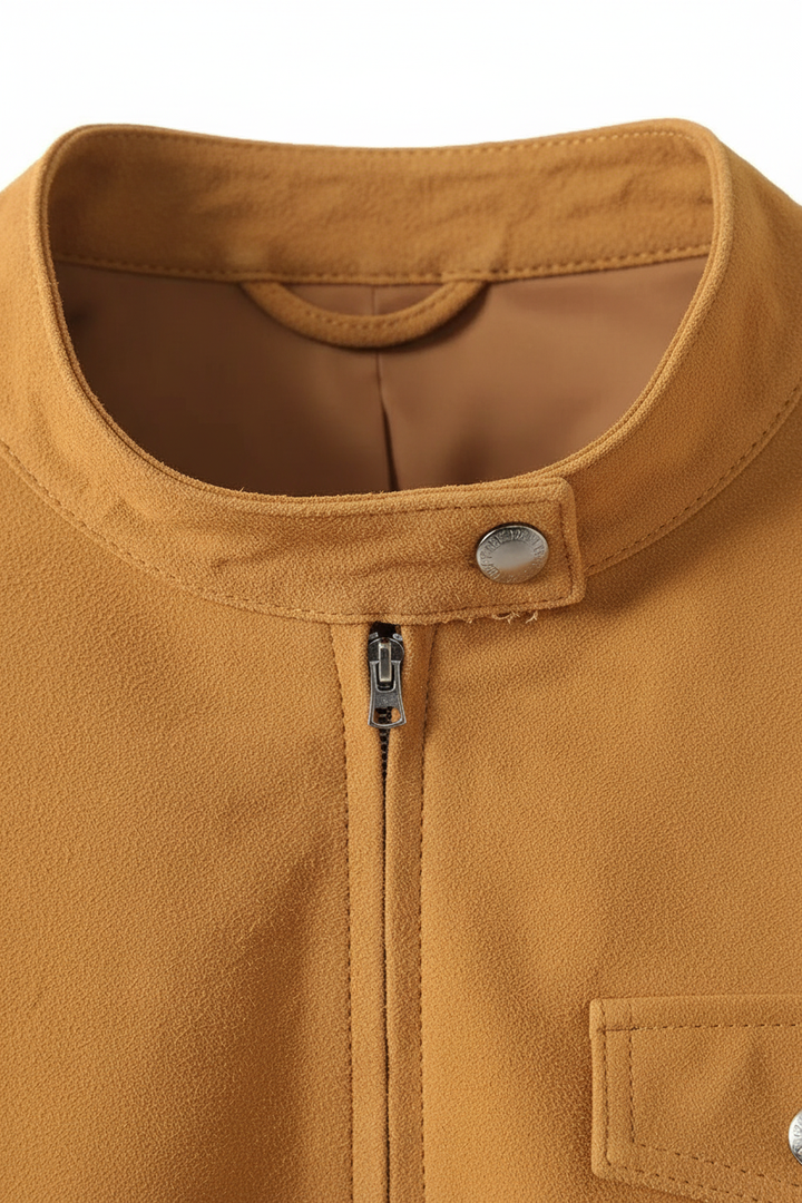MARGOT - Cropped Sheepski - collar close-up, sheepskin texture, luxury