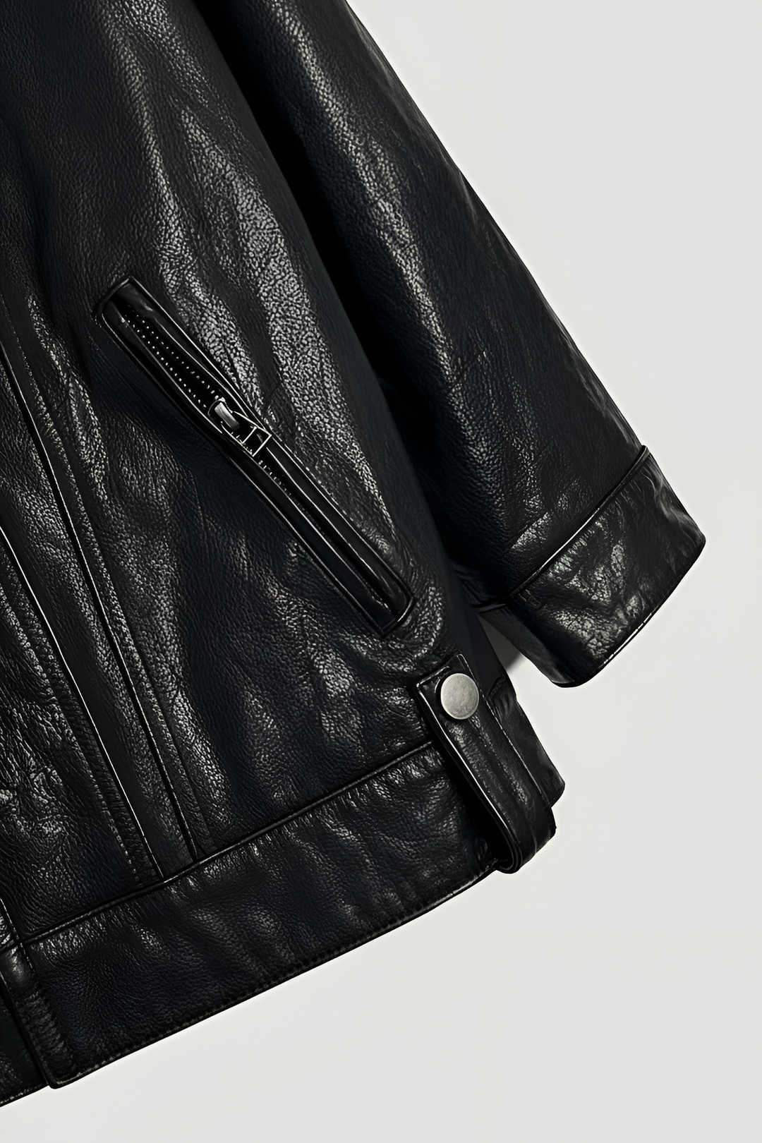 detail of MORGAN women cow leather motorcycle jacket zipper pocket genuine cow leather