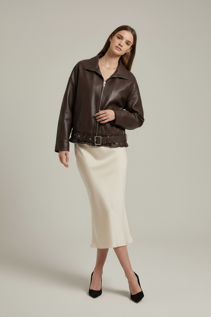 VALERIE - OVERSIZED PLEAT - elegant draped studio, elegant posture