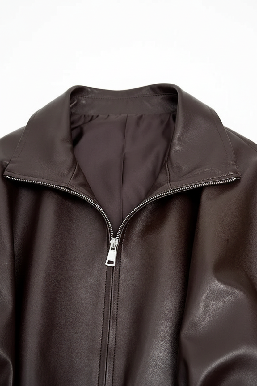 VALERIE - OVERSIZED PLEAT - luxurious collar detail